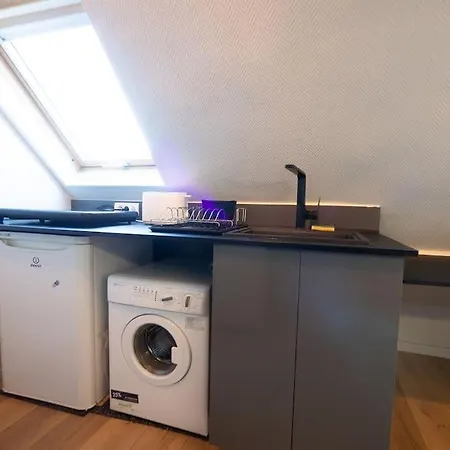 Apartamento Studio 8 Eme, Parc Monceau. París